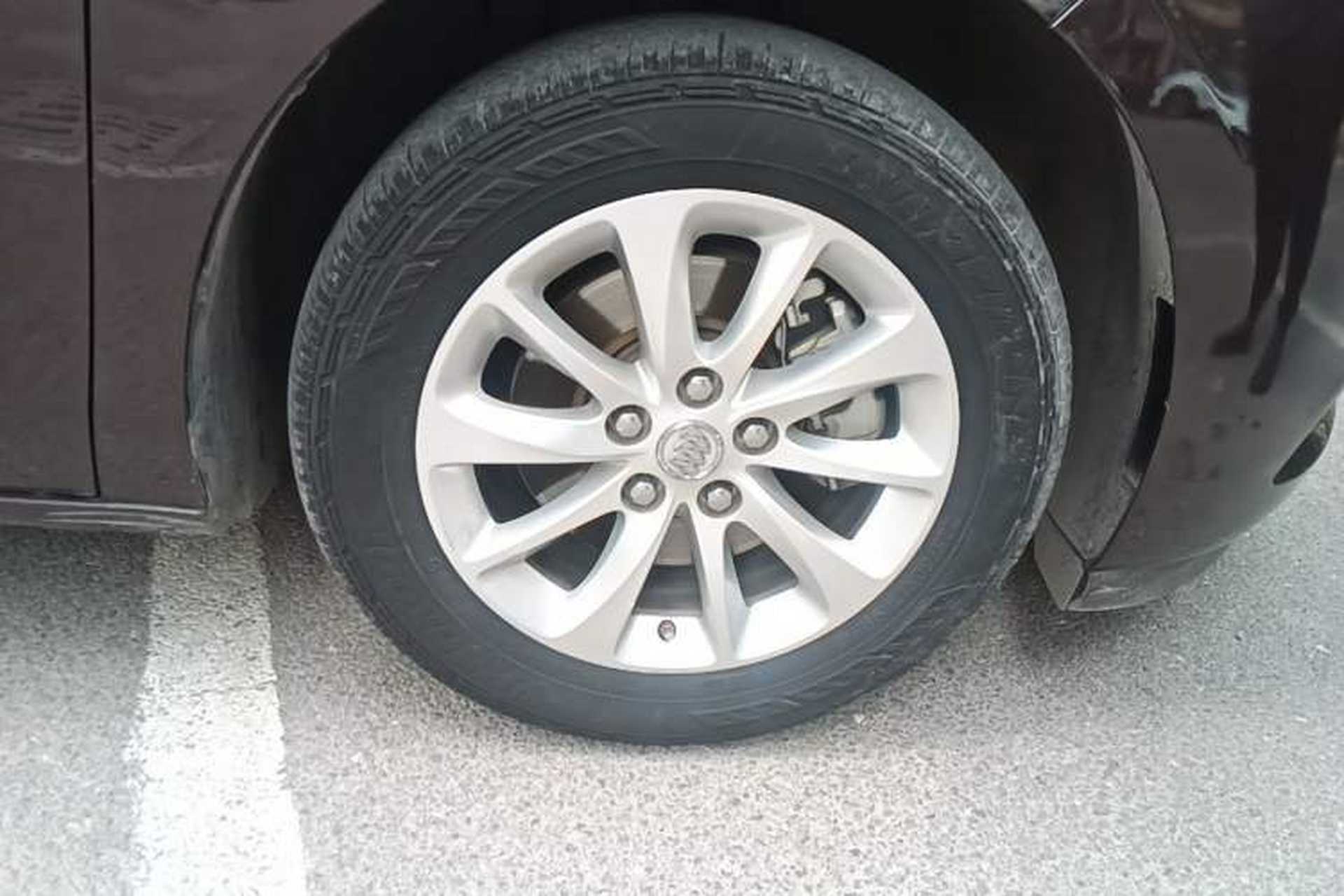 Used Buick GL8 2018 ES 28T Comfort Model China VI Standard Right Front Wheel Hub