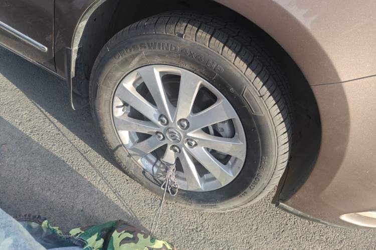 Used Buick GL8 2018 28T Comfort Model China VI Standard Right Front Wheel Hub