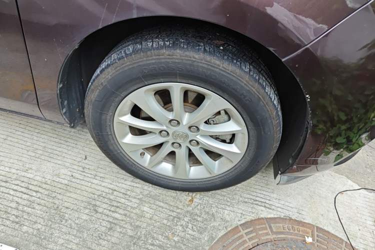 Used Buick GL8 2018 ES 28T Comfort Model China VI Standard Right Front Wheel Hub