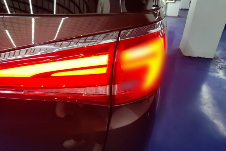 Used Buick GL8 2018 ES 28T Comfort Model China VI Standard Right Rear Taillight