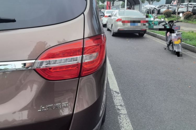 Used Buick GL8 2018 28T Luxury Model China VI Standard Right Rear Taillight