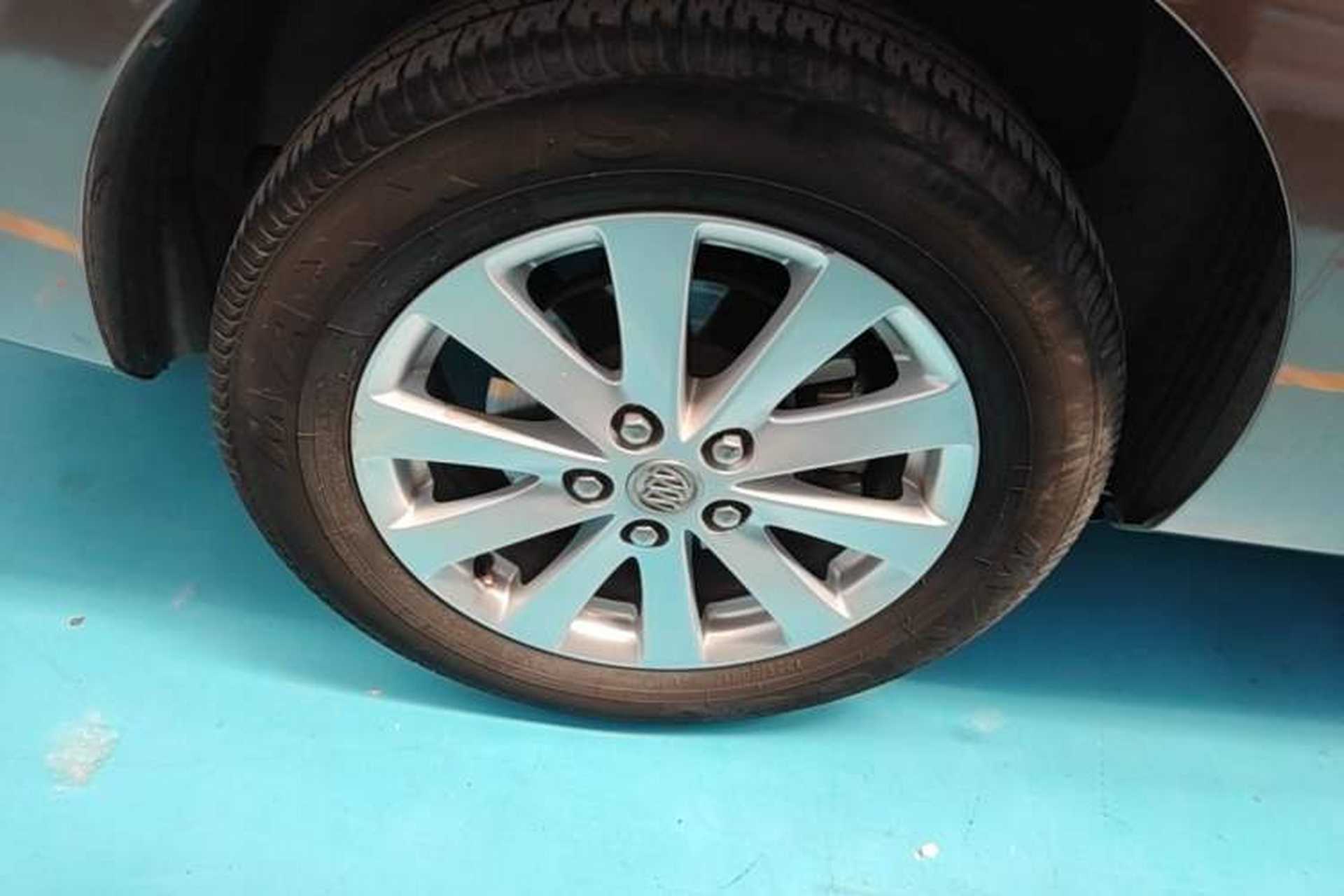 Used Buick GL8 2018 28T Luxury Model China VI Standard Right Rear Wheel Hub