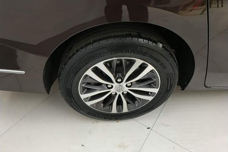 Used Buick GL8 2018 ES 28T Luxury Model China VI Standard Right Rear Wheel Hub