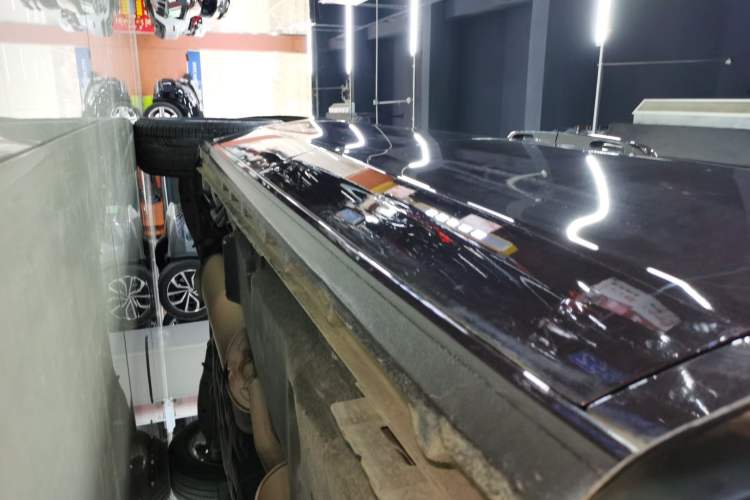 Used Buick GL8 2018 ES 28T Premium Model China VI Standard Right Side Sill
