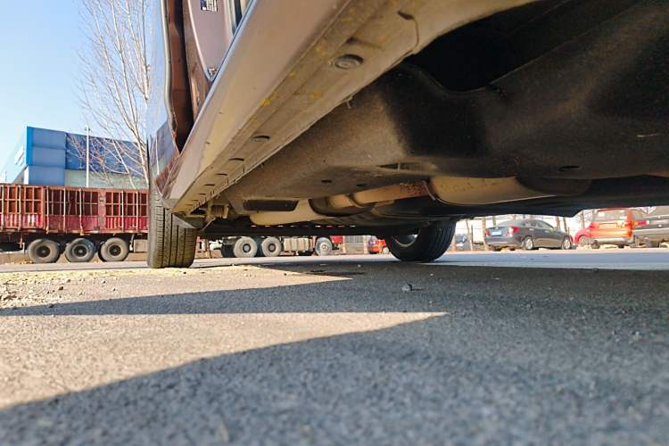 Used Buick GL8 2018 28T Comfort Model China VI Standard Right Side Sill