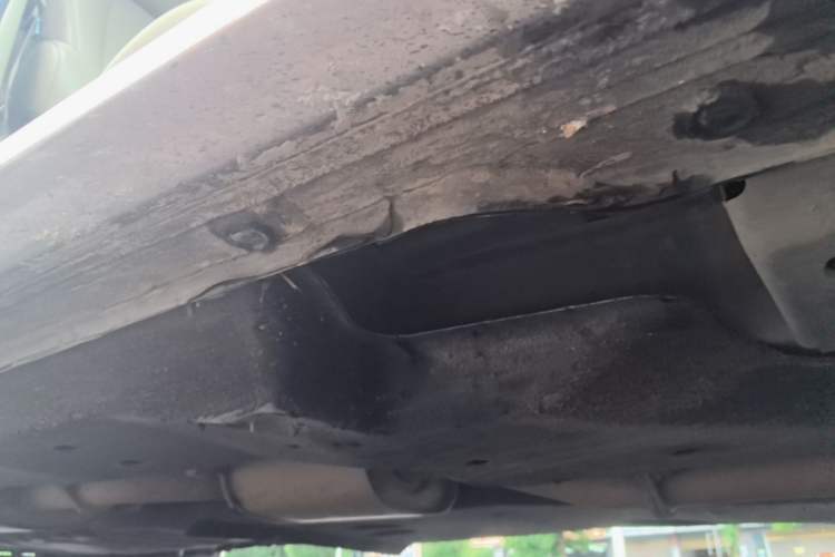Used Buick GL8 2018 28T Luxury Model China VI Standard Right Side Sill
