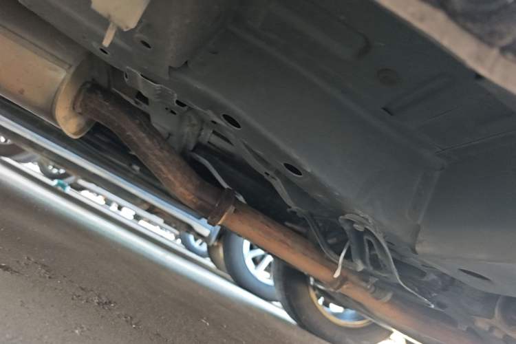 Used Buick GL8 2018 28T Luxury Model China VI Standard Right Side Sill