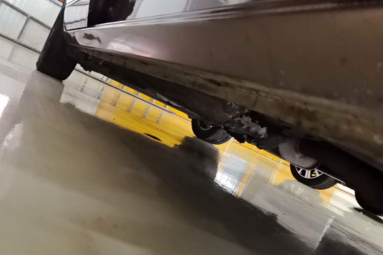 Used Buick GL8 2018 28T Luxury Model China VI Standard Right Side Sill