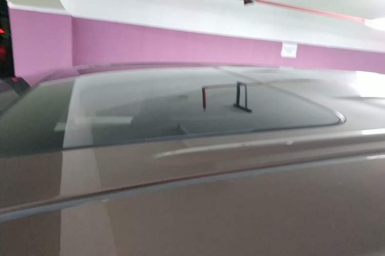 Used Buick GL8 2018 28T Luxury Model China VI Standard Roof