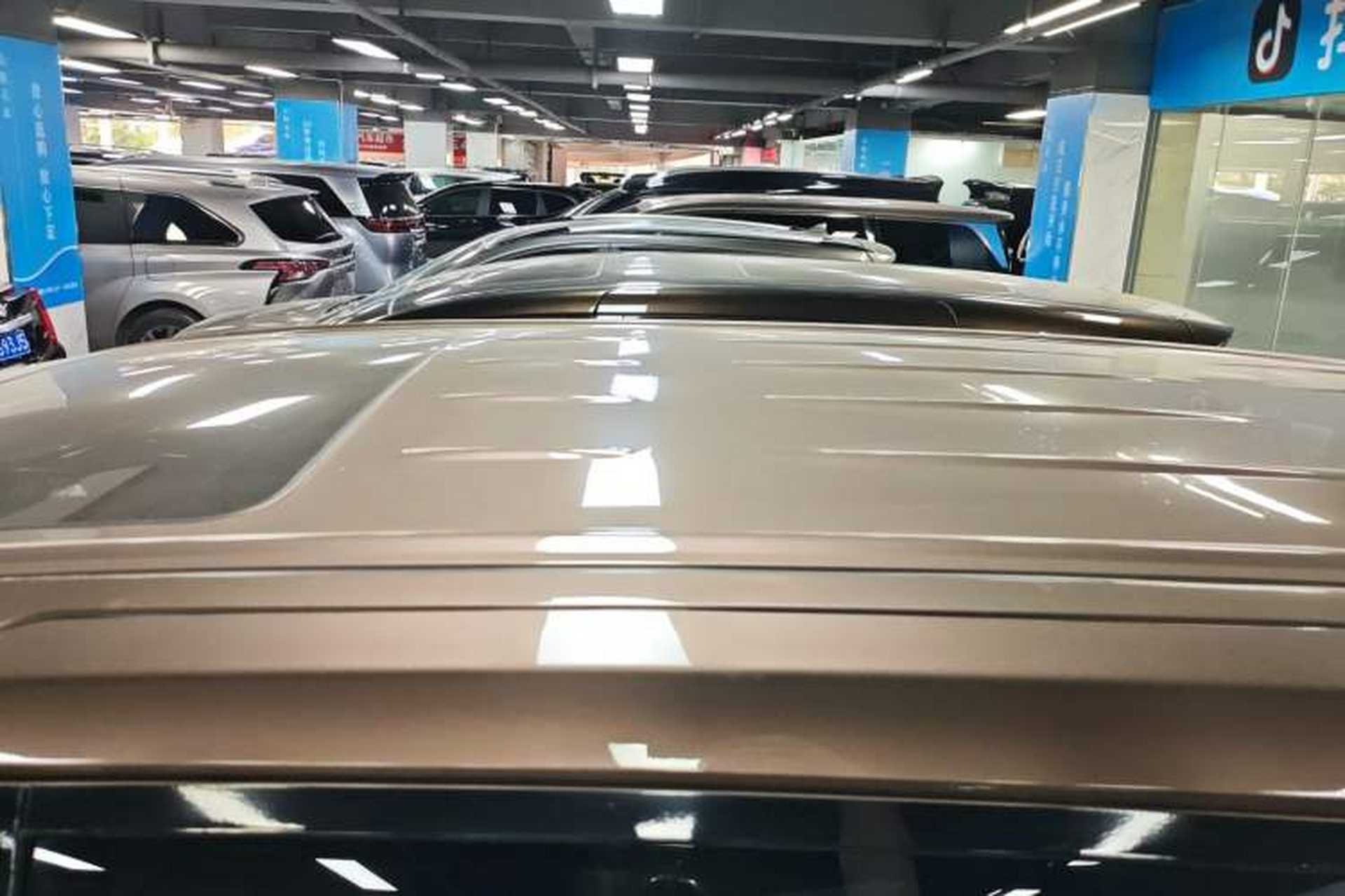 Used Buick GL8 2018 28T Luxury Model China VI Standard Roof