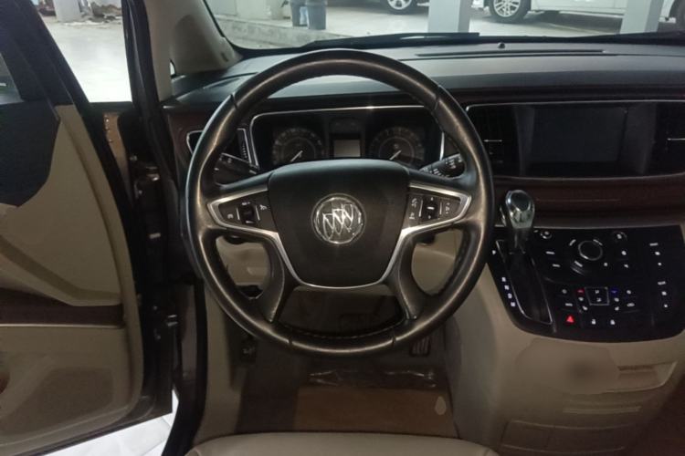 Used Buick GL8 2018 28T Prestige Version China VI Standard Steering Wheel