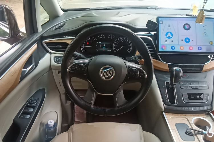 Used Buick GL8 2018 ES 28T Comfort Model China VI Standard Steering Wheel