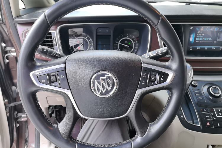 Used Buick GL8 2018 28T Prestige Version China VI Standard Steering Wheel