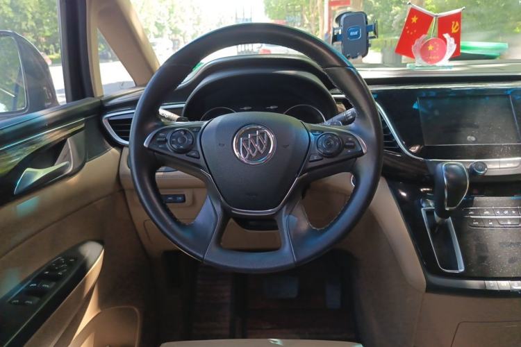 Used Buick GL8 2018 ES 28T Flagship Model China VI Standard Steering Wheel