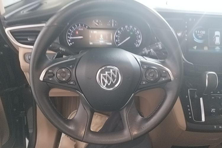 Used Buick GL8 2018 ES 28T Flagship Model China VI Standard Steering Wheel