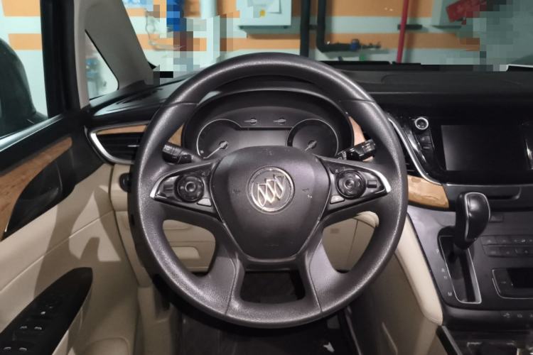 Used Buick GL8 2018 ES 28T Comfort Model China VI Standard Steering Wheel