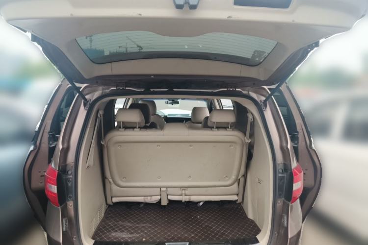 Used Buick GL8 2018 28T Comfort Model China VI Standard Trunk
