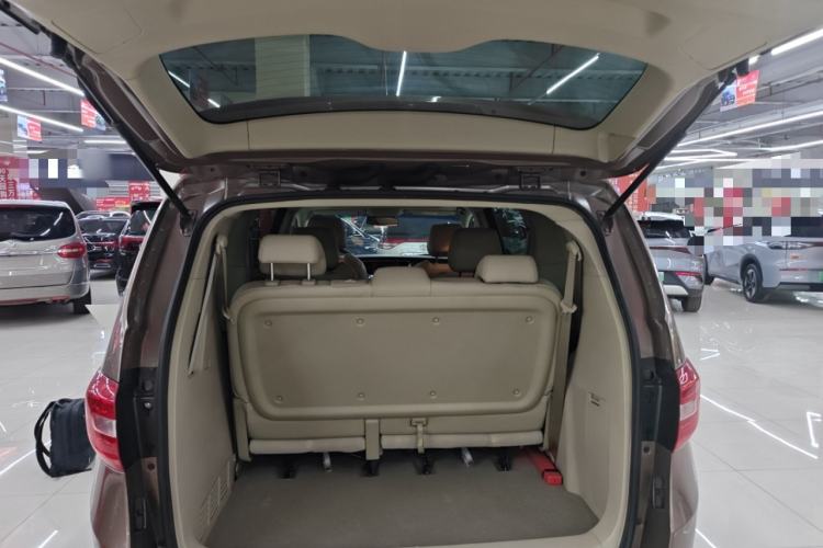 Used Buick GL8 2018 28T Luxury Model China VI Standard Trunk