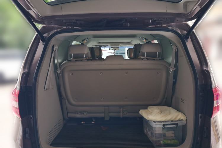 Used Buick GL8 2018 28T Luxury Model China VI Standard Trunk