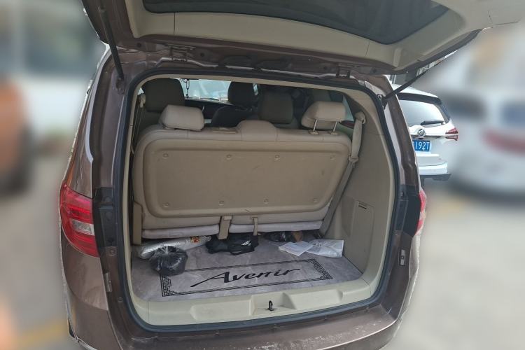 Used Buick GL8 2018 28T Comfort Model China VI Standard Trunk