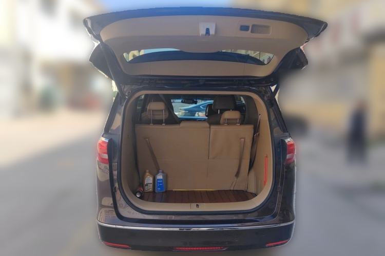Used Buick GL8 2018 ES 28T Flagship Model China VI Standard Trunk