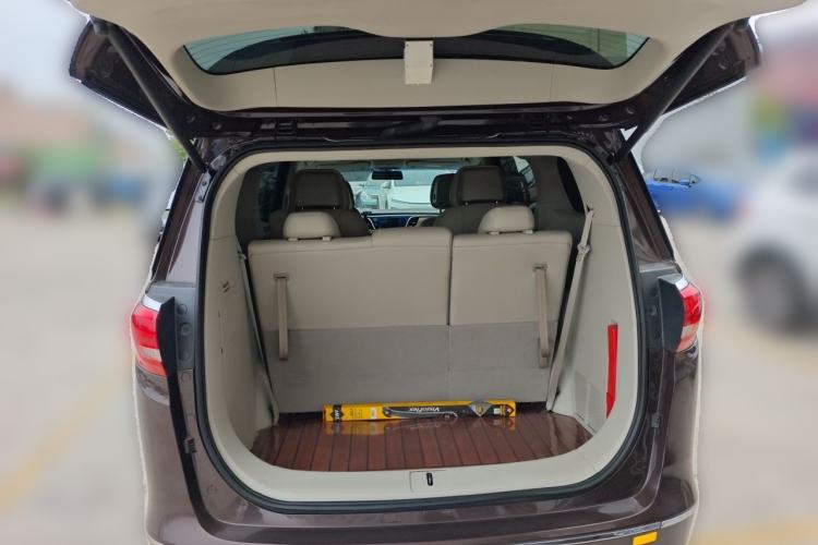 Used Buick GL8 2018 ES 28T Comfort Model China VI Standard Trunk