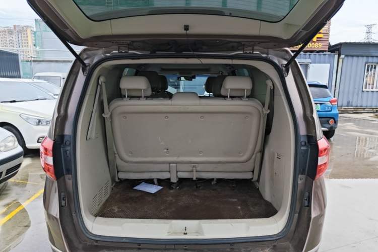 Used Buick GL8 2018 28T Luxury Model China VI Standard Trunk