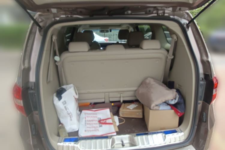 Used Buick GL8 2018 28T Luxury Model China VI Standard Trunk