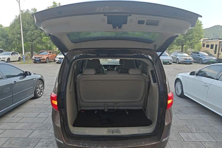 Used Buick GL8 2018 28T Prestige Version China VI Standard Trunk