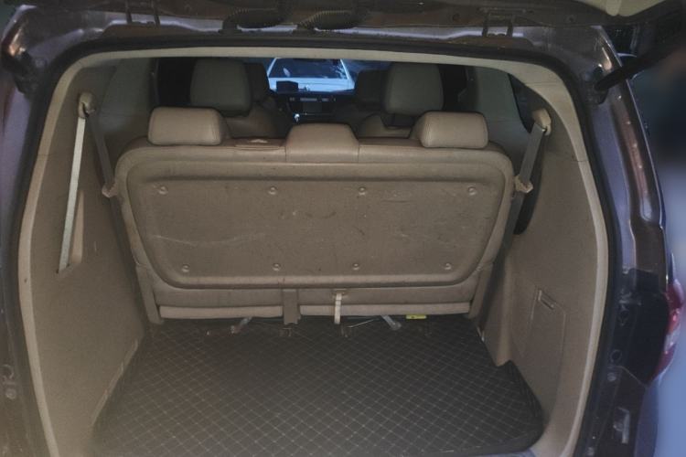 Used Buick GL8 2018 28T Luxury Model China VI Standard Trunk