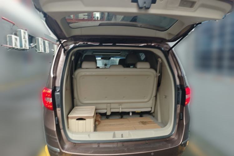Used Buick GL8 2018 28T Luxury Model China VI Standard Trunk