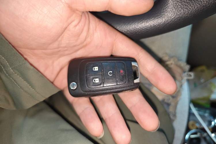 Used Buick GL8 2018 28T Comfort Model China VI Standard Vehicle Key