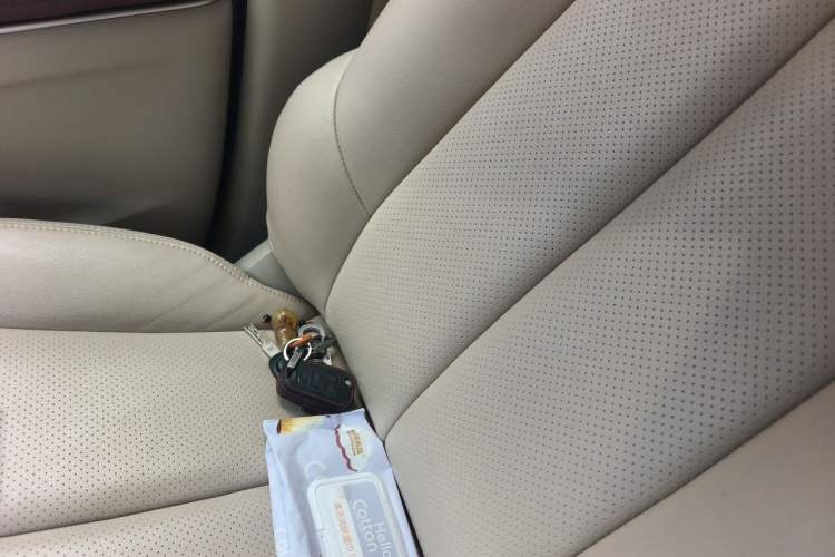 Used Buick GL8 2018 28T Comfort Model China VI Standard Vehicle Key