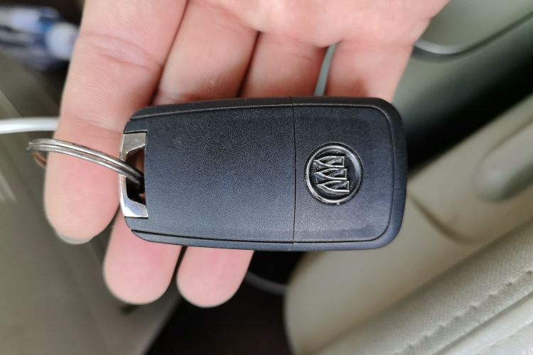 Used Buick GL8 2018 28T Prestige Version China VI Standard Vehicle Key