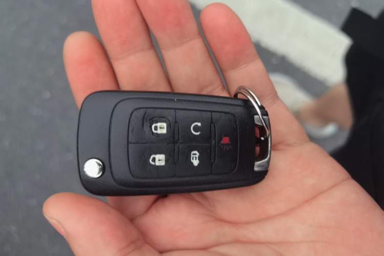 Used Buick GL8 2018 28T Luxury Model China VI Standard Vehicle Key