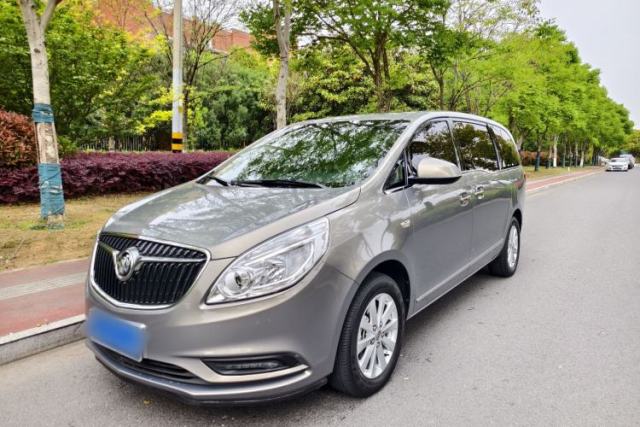 Ojetý Buick GL8 2018 28T Luxury Model China VI Standard
