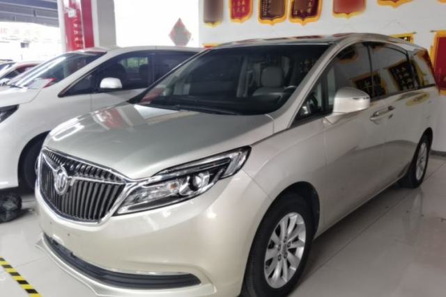 Ojetý Buick GL8 2018 ES 28T Comfort Model China VI Standard