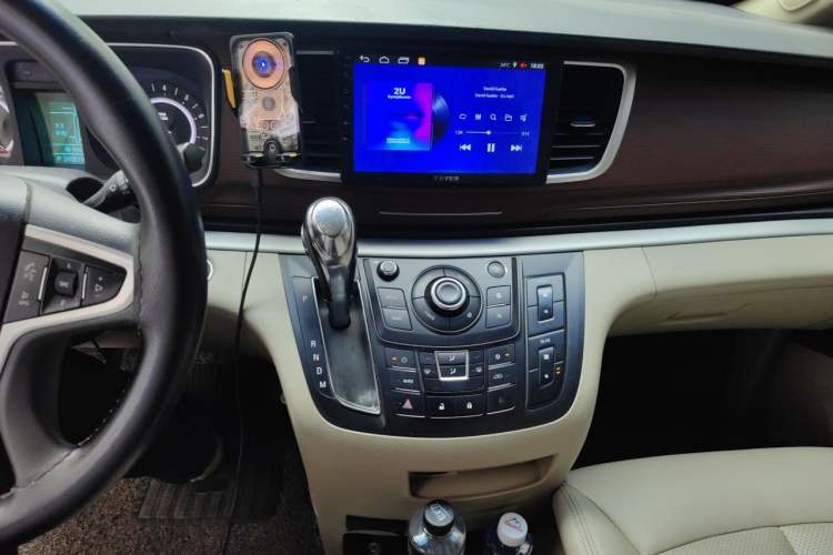 Used Buick GL8 2018 28T Comfort Model China VI Standard Audio And AC Panel