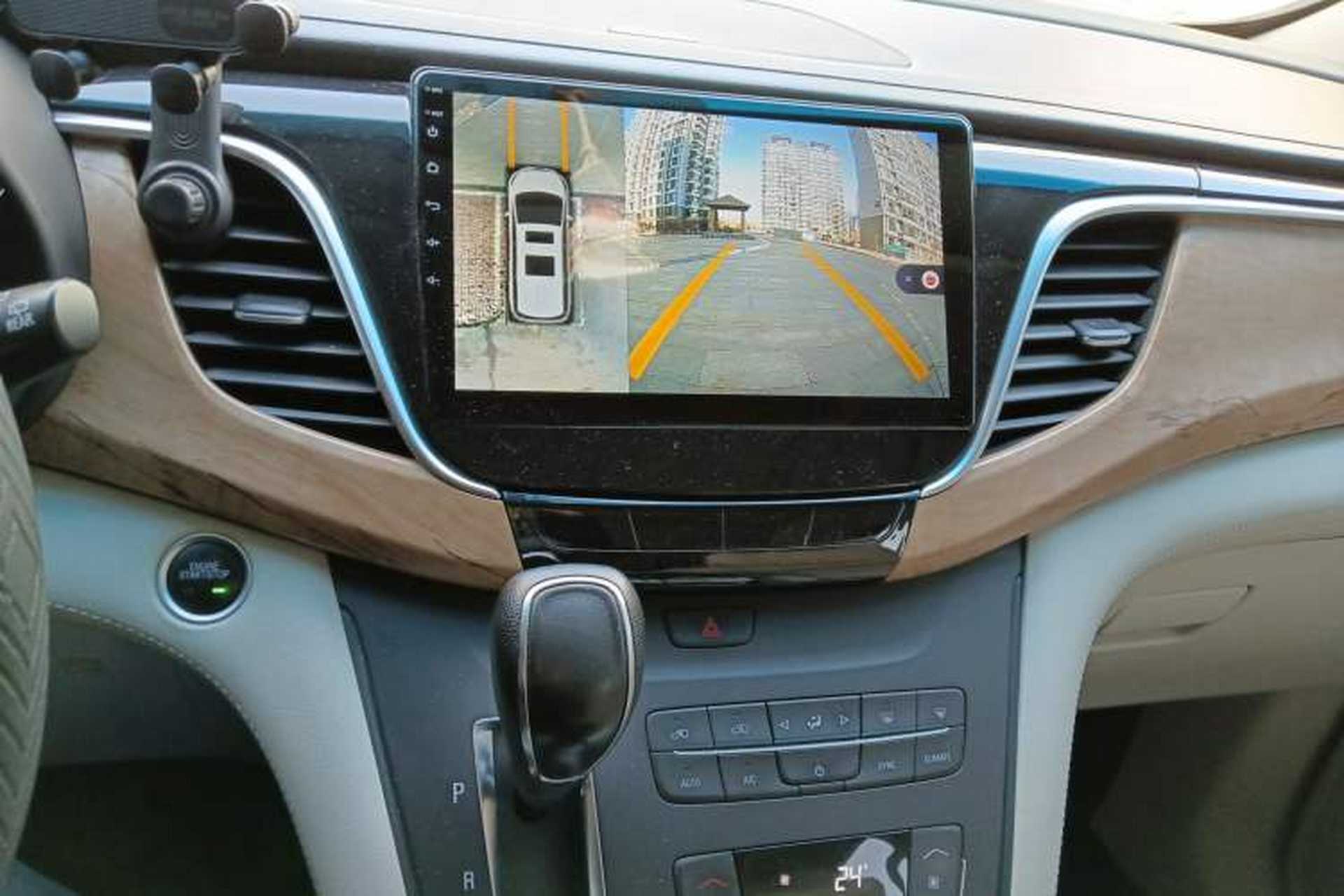 Used Buick GL8 2018 ES 28T Comfort Model China VI Standard Audio And AC Panel