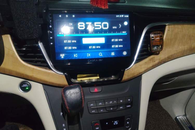 Used Buick GL8 2018 ES 28T Comfort Model China VI Standard Audio And AC Panel