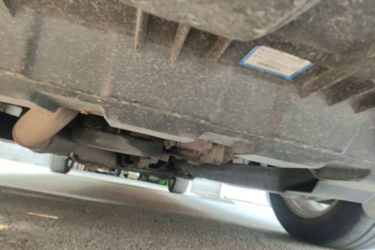 Used Buick GL8 2018 28T Prestige Version China VI Standard Chassis Front