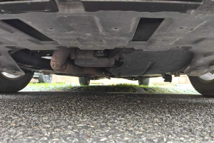 Used Buick GL8 2018 ES 28T Comfort Model China VI Standard Chassis Front