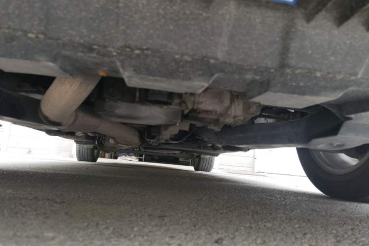 Used Buick GL8 2018 28T Prestige Version China VI Standard Chassis Front
