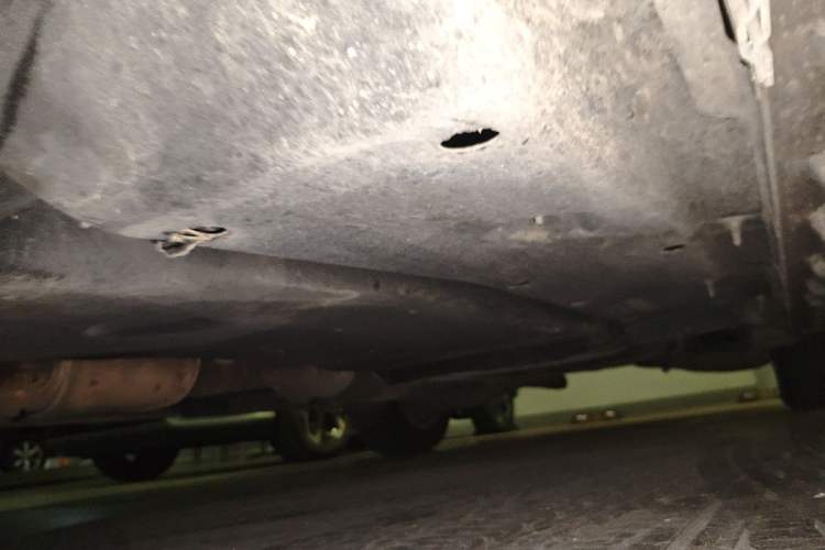 Used Buick GL8 2018 ES 28T Comfort Model China VI Standard Chassis Front Left
