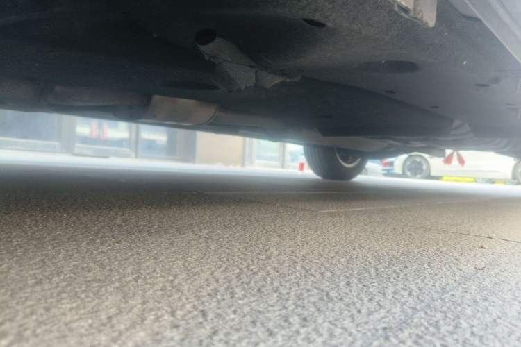 Used Buick GL8 2018 ES 28T Premium Model China VI Standard Chassis Front Left