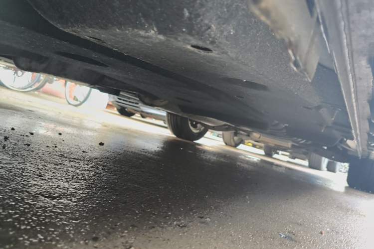 Used Buick GL8 2018 ES 28T Comfort Model China VI Standard Chassis Front Left