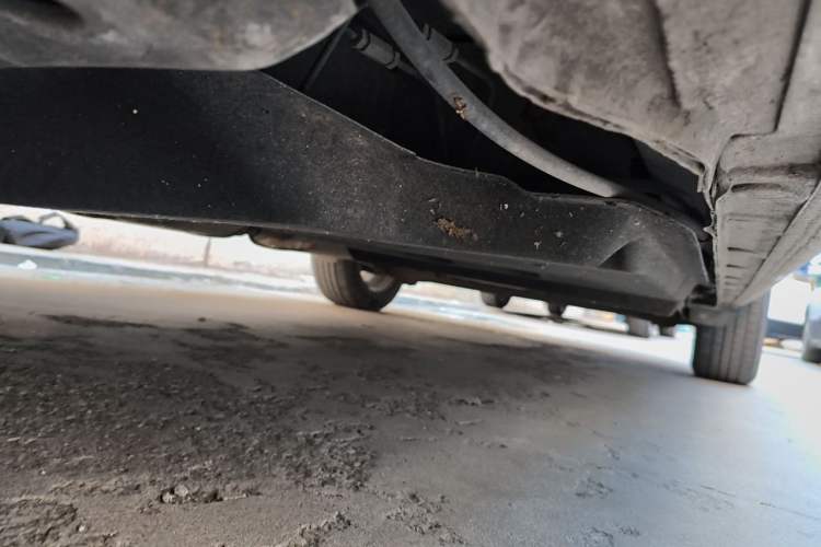 Used Buick GL8 2018 28T Prestige Version China VI Standard Chassis Front Left