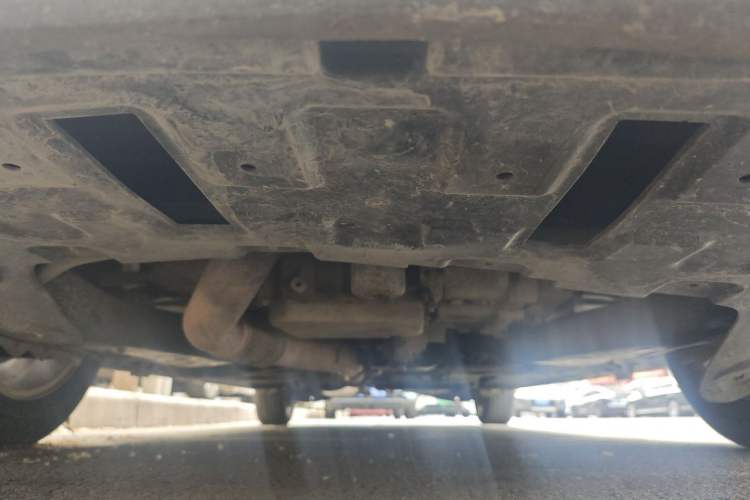 Used Buick GL8 2018 ES 28T Comfort Model China VI Standard Chassis Front