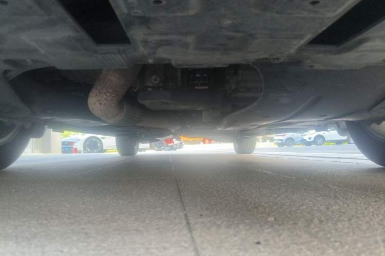 Used Buick GL8 2018 ES 28T Premium Model China VI Standard Chassis Front