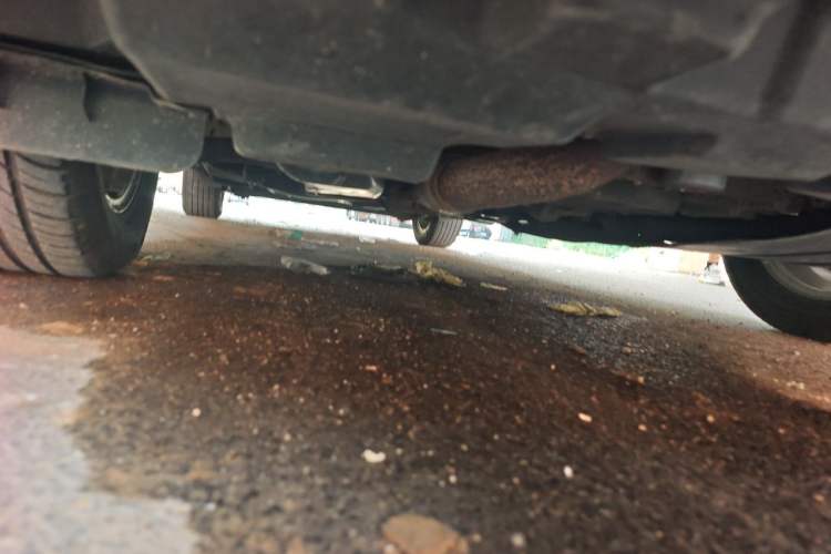 Used Buick GL8 2018 28T Comfort Model China VI Standard Chassis Front Right